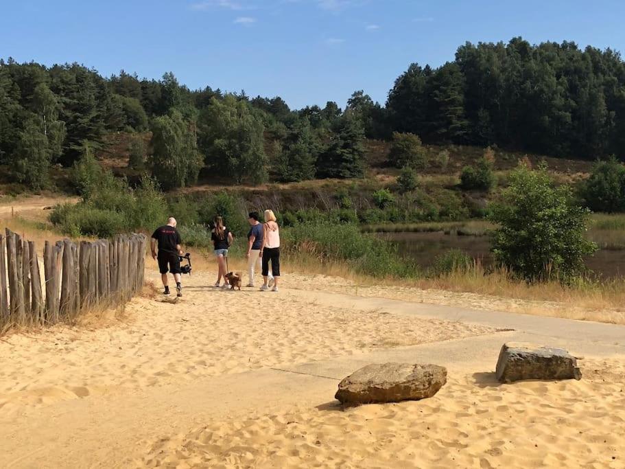 Casa Sandra Elisa Maasmechelen Bagian luar foto
