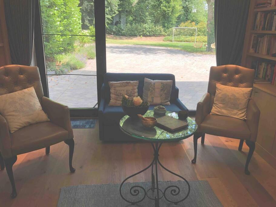 Casa Sandra Elisa Maasmechelen Bagian luar foto